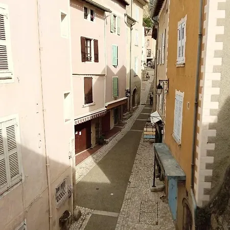 La Maison Sous L'etoile. Apartment